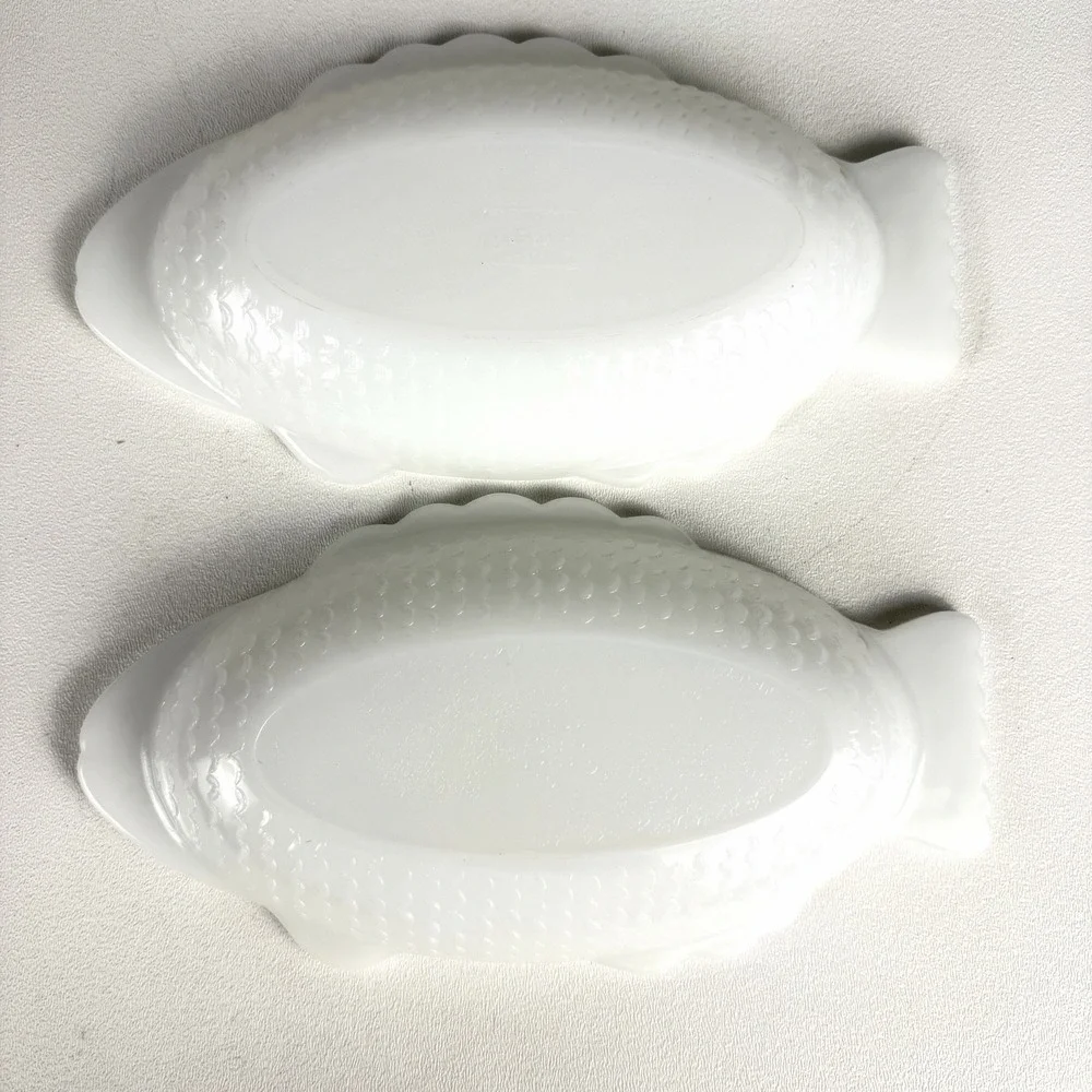 (2) VINTAGE Glasbake White Milk Glass Fish Shaped Baking Dish 9.25